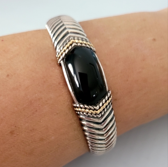 Town & Country .925 & 14k Black Onyx Hinged Cuff Bracelet - Picture 2 of 2